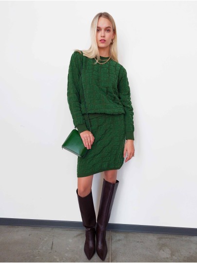 Immik forest green sweater