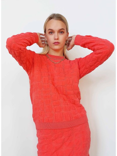 Immik coral-pink sweater