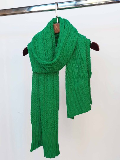 Miram green merino wool scarf