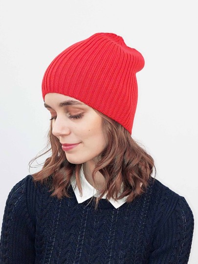 Rait 1 red merino wool hat